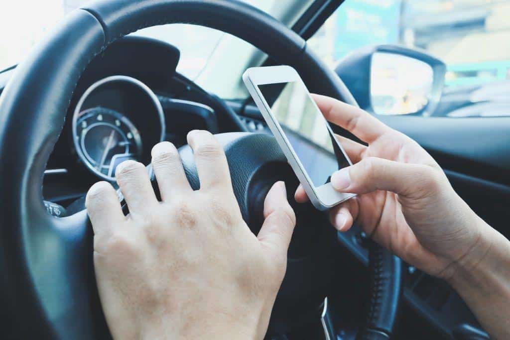 Mobile phone driving offences in South Australia